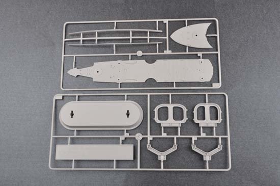 Trumpeter 05337 Russian Navy Tsesarevich Battleship 1917 1/350 – image 9