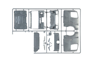 Italeri 3968 MB Actros MP4 Big Space - Grand Prix Edition 1/24 – image 14