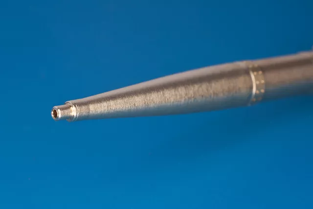 RB Model 32AB09 20mm Hispano cannons for Spitfire (wing E &amp;amp; C) 2 x cannons &amp;amp; 2 gaps 1/32 – image 2