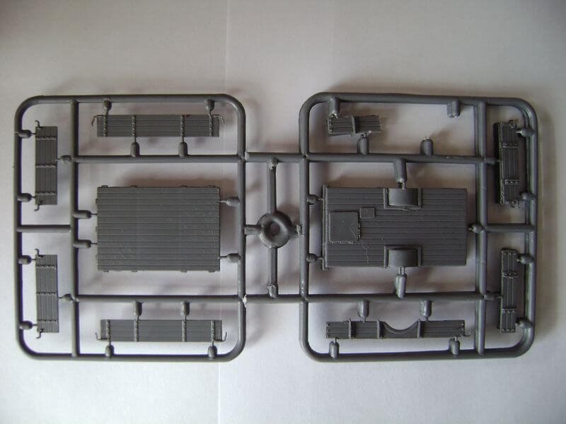 Collected 72101 ZiS-12 Special Truck 1/72 – image 7