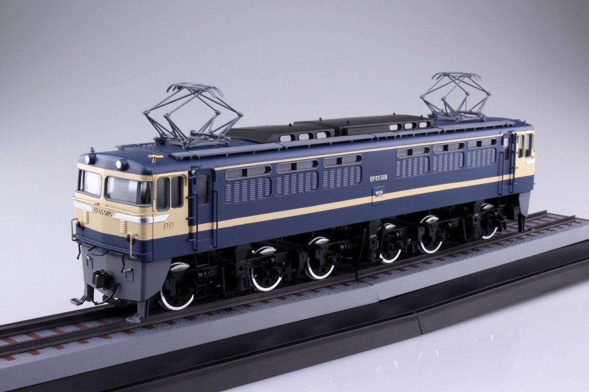 Aoshima 05342 Electric locomotive EF65/60 Late model 1/45 – obrázek 3
