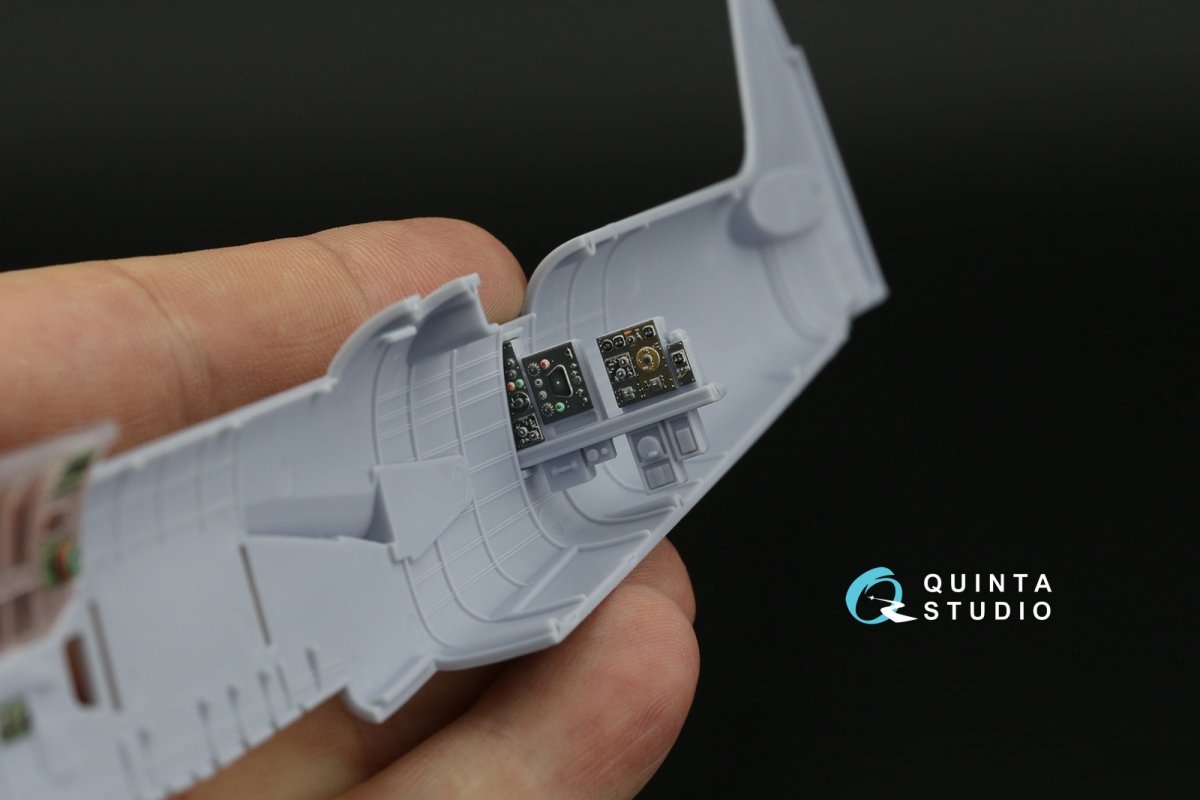 Quinta Studio QDS-48378 Bristol Blenheim Mk.I 3D-Printed &amp;amp; colored Interior on decal paper (Airfix) (Small version) 1/48 – immagine 6