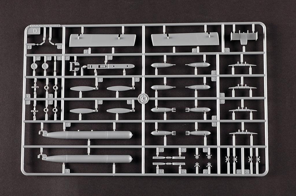 Trumpeter 05825 Fairey Barracuda WW II Torpedo Bomber 1/48 – image 14