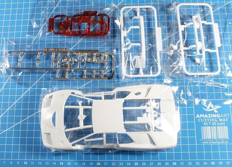 Aoshima 01069 LAMBORGHINI DIABLO GTR 1/24 – immagine 6