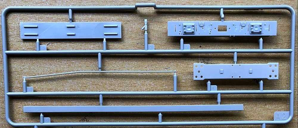 Thunder Model 35904 German Flat Wagon Ssyl 1/35 – Bild 3