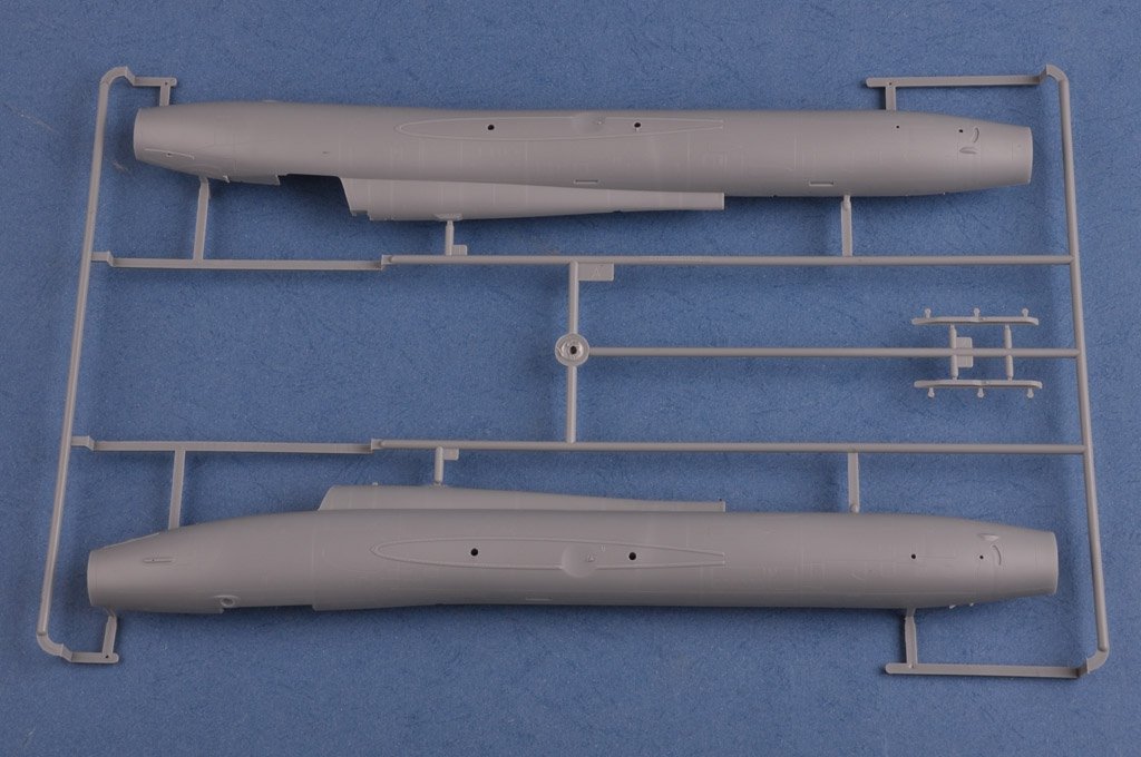 Hobby Boss 81758 Su-17M4 Fitter-K 1/48 – obrázek 12