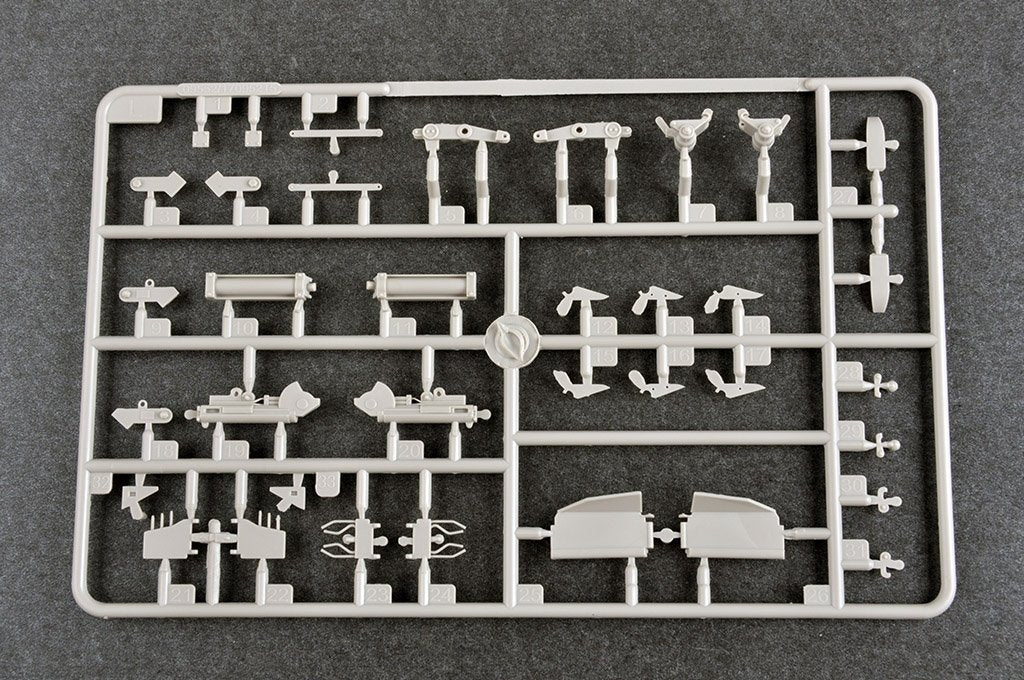 Trumpeter 09609 Russian T-72B1 with KTM-6 &amp;amp; Grating Armor 1/35 – image 16