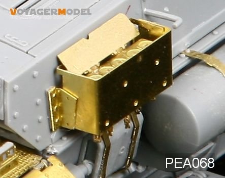Voyager Model PEA068 WWII Panzer Smoke Candle Rack (1942-1943) (For ALL) 1/35 – imagen 5