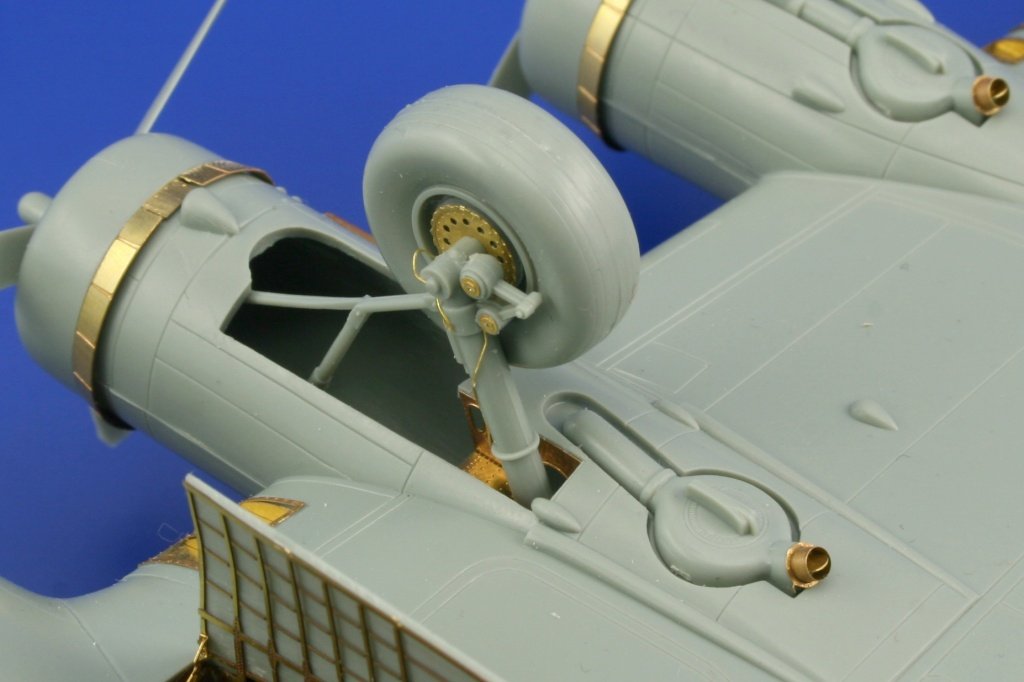Eduard 72468 B-17E/ F exterior 1/72 ACADEMY MINICRAFT – image 13