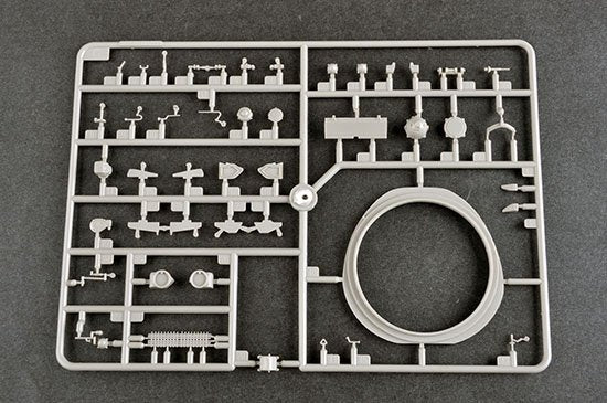 Trumpeter 09588 Russian T-80BVM MBT(Marine Corps) 1/35 – Bild 8