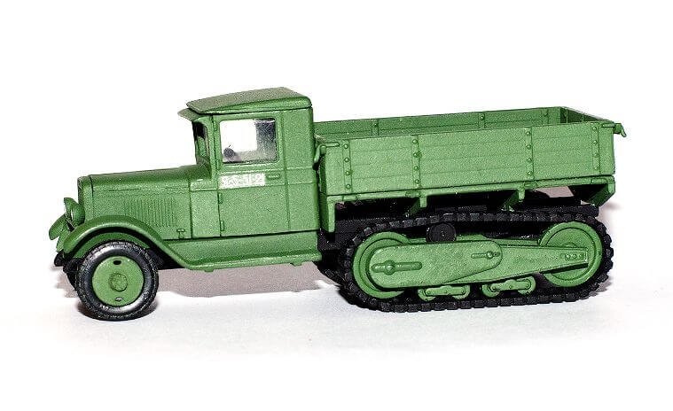 Collected 72107 ZIS-22M half-truck 1/72 – Bild 6