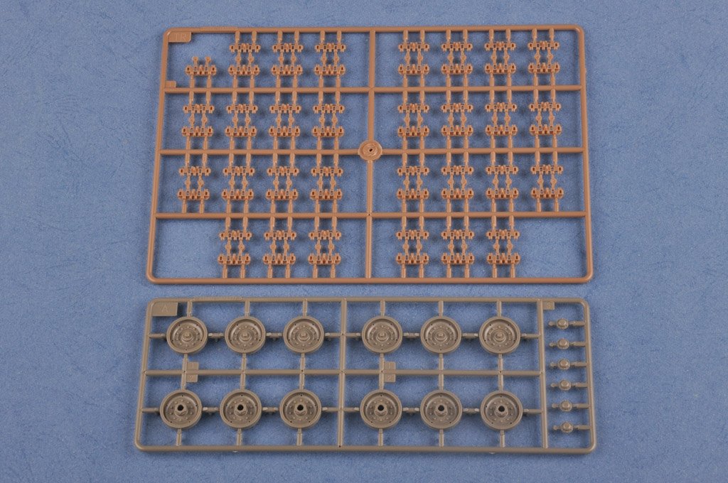 Hobby Boss 83869 IDF APC Nagmachon Doghouse I 1/35 – image 9