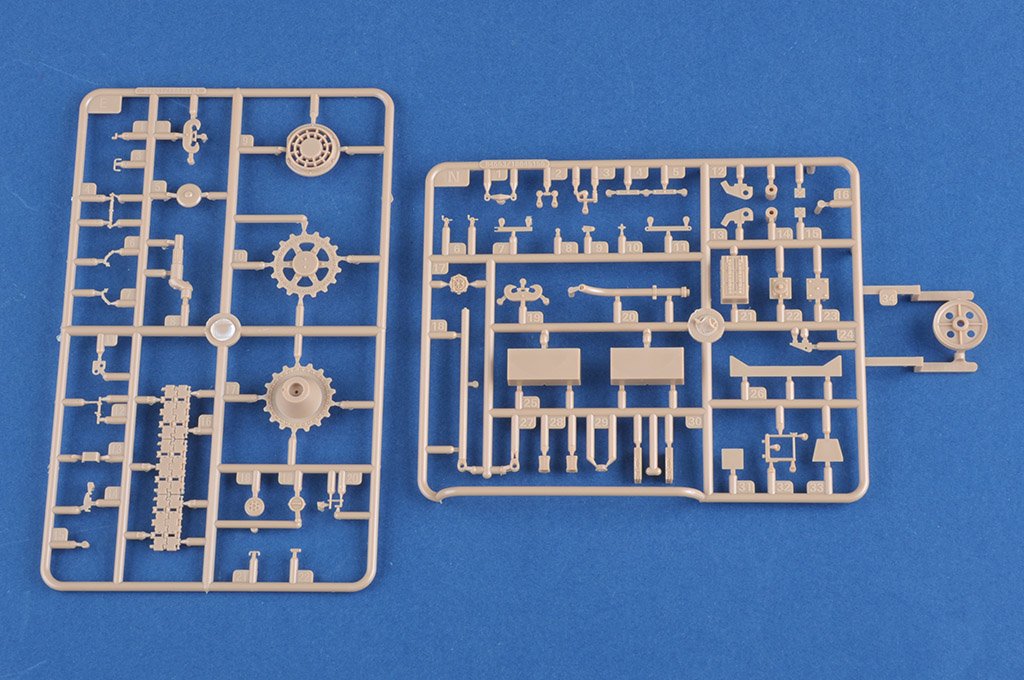 Hobby Boss 84553 German Sd.Kfz.179 Bergepanther Ausf.G 1/35 – image 15