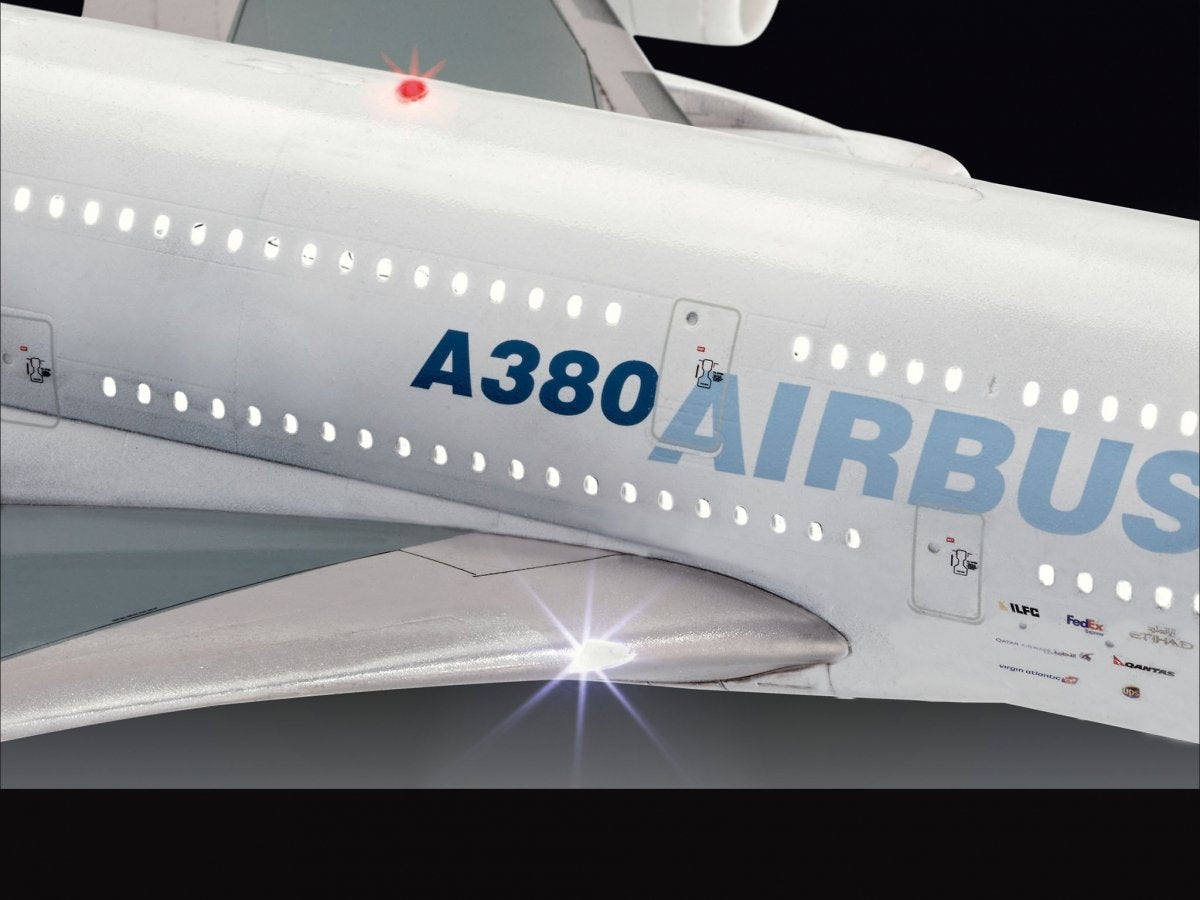 Revell 00453 Airbus A380-800 Technik 1/144 – image 3