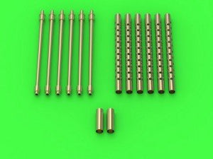 Master AM-24-018 F6F Hellcat - early armament (Browning .50 cal MGs with perforated radiator) 1/24