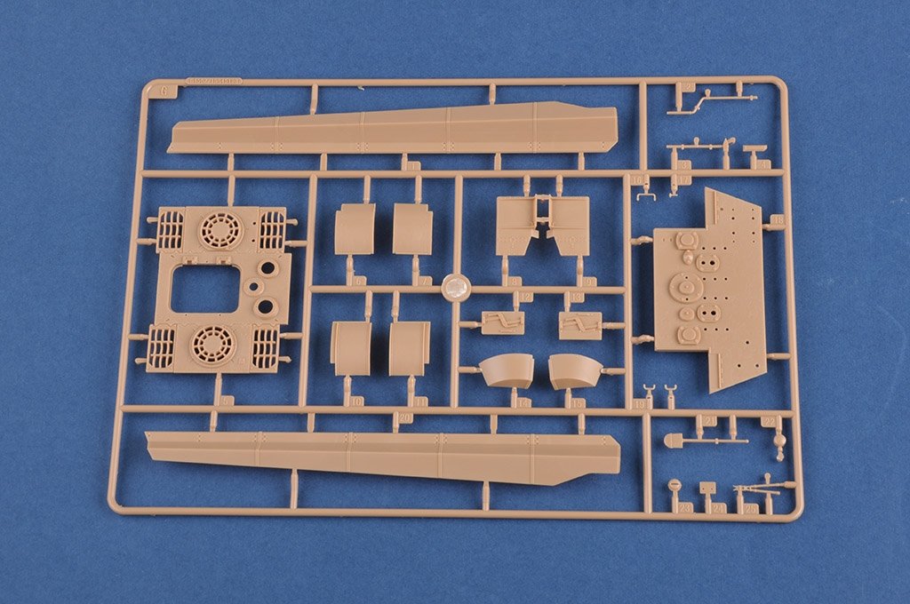 Hobby Boss 84564 German Sd.Kfz.186 Jagdtiger (Porsche Production) 1/35 – image 6
