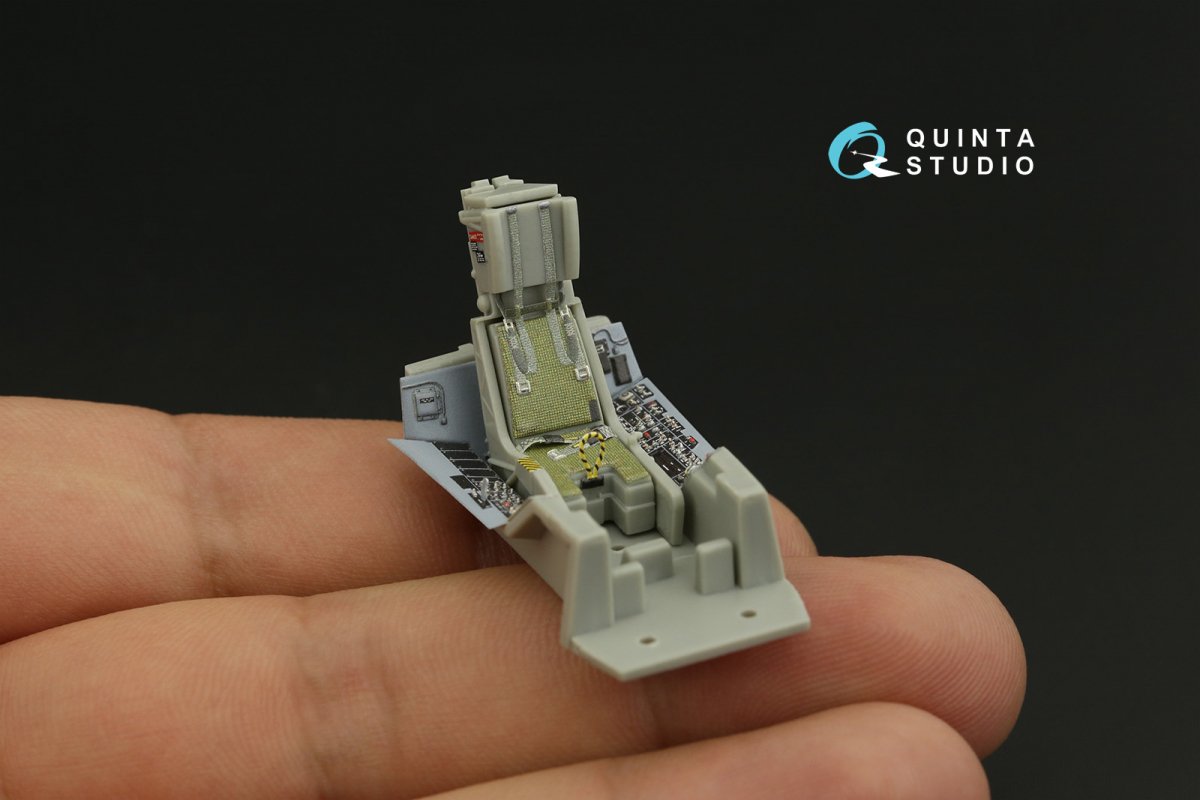 Quinta Studio QD48279 F/A-18C early 3D-Printed &amp;amp; colored Interior on decal paper (HobbyBoss) 1/48 – immagine 9
