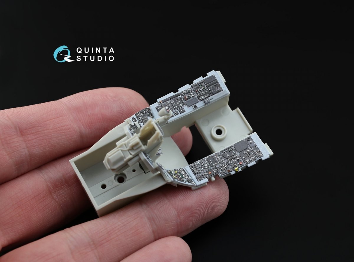 Quinta Studio QDS-32003 F-16C 3D-Printed &amp;amp; colored Interior on decal paper (Tamiya) (small version) 1/32 – Bild 5