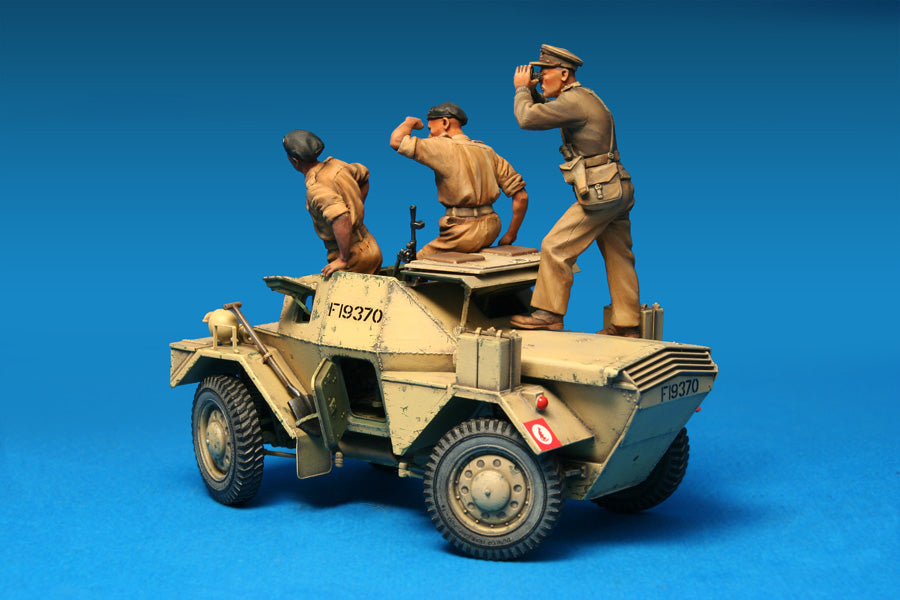 MiniArt 35067 DINGO Mk.1b BRITISH SCOUT CAR w/CREW 1/35 – image 4
