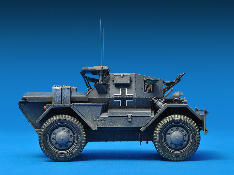 MiniArt 35074 DINGO Mk.II SCOUT CAR w/CREW 1/35 – obrázek 8