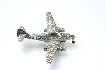 Hobby Boss 80248 Me262 A-2a Bomber 1/72 – image 6