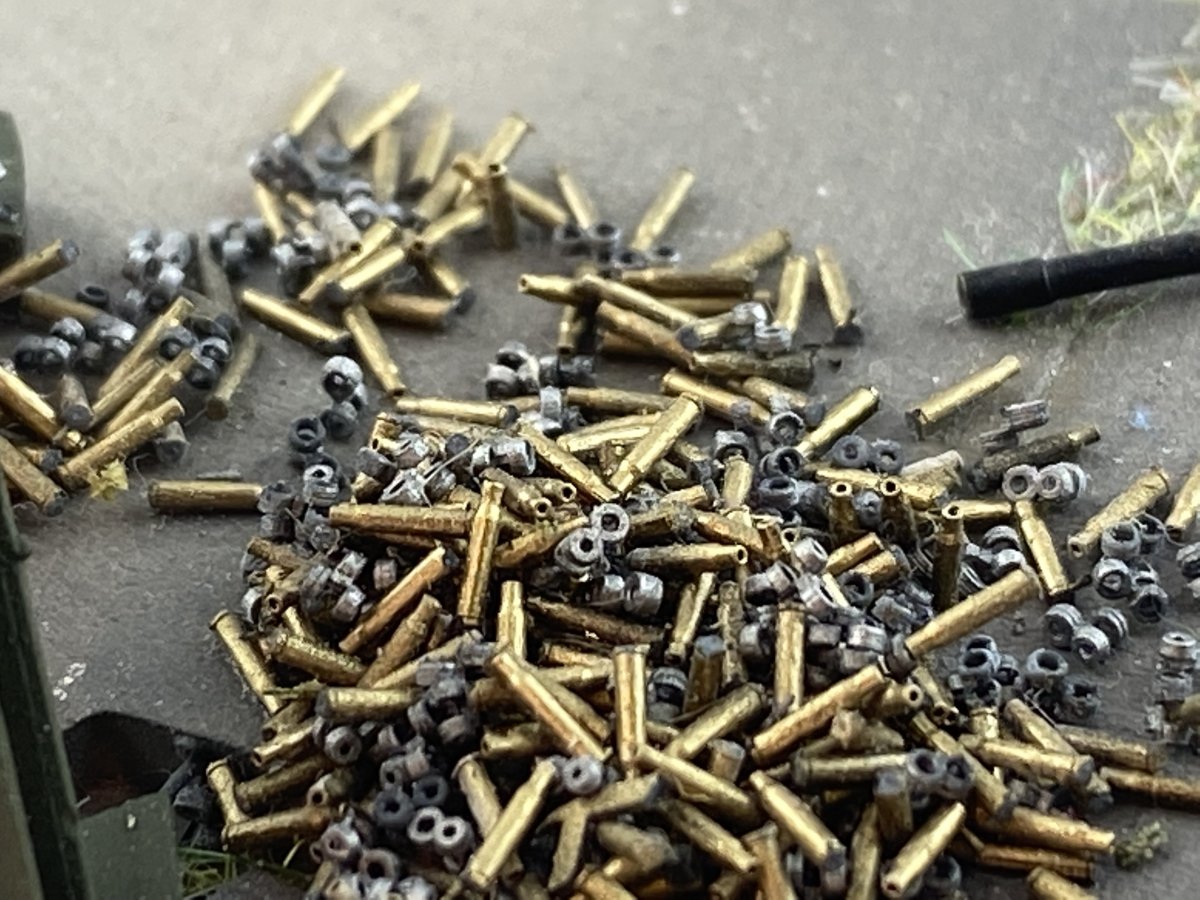 Point of no Return 3522013 Shells and links for M2HB browning 0.5 inch ammunition 1/35 – image 6