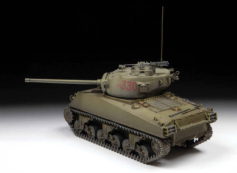Zvezda 3645 M4A2 (76)W Sherman 1/35 – image 4