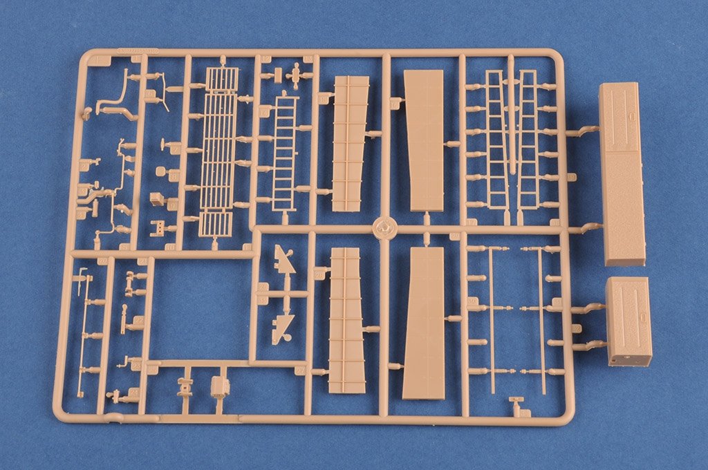 Hobby Boss 84518 PLA ZTZ-99A MBT 1/35 – image 7