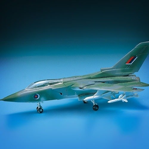 Academy 12607 PANAVIA TORNADO 200 1/144 – Bild 2