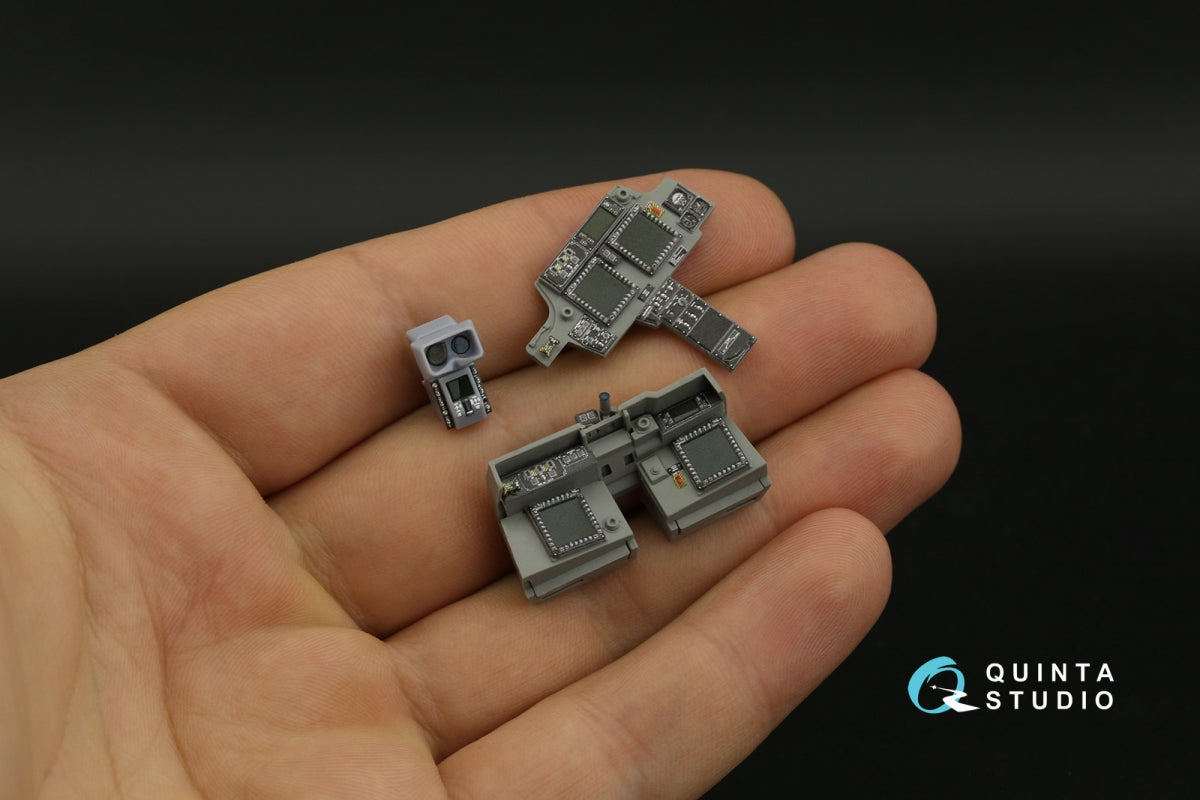 Quinta Studio QD+35106 AH-64D 3D-Printed &amp;amp; colored Interior on decal paper (Takom) (with 3D-printed resin parts) 1/35 – Bild 3