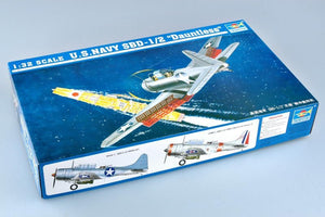 Trumpeter 02241 SBD-1/2 Dauntless 1/32