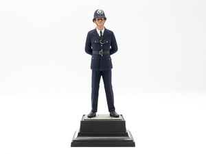 ICM 16011 British Policeman 1/16 – immagine 3
