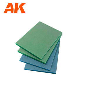 AK Interactive AK9327 SOFT AND SMOOTH SPONGE – SANDING PAD SET 4 UNITS – zdjęcie 2