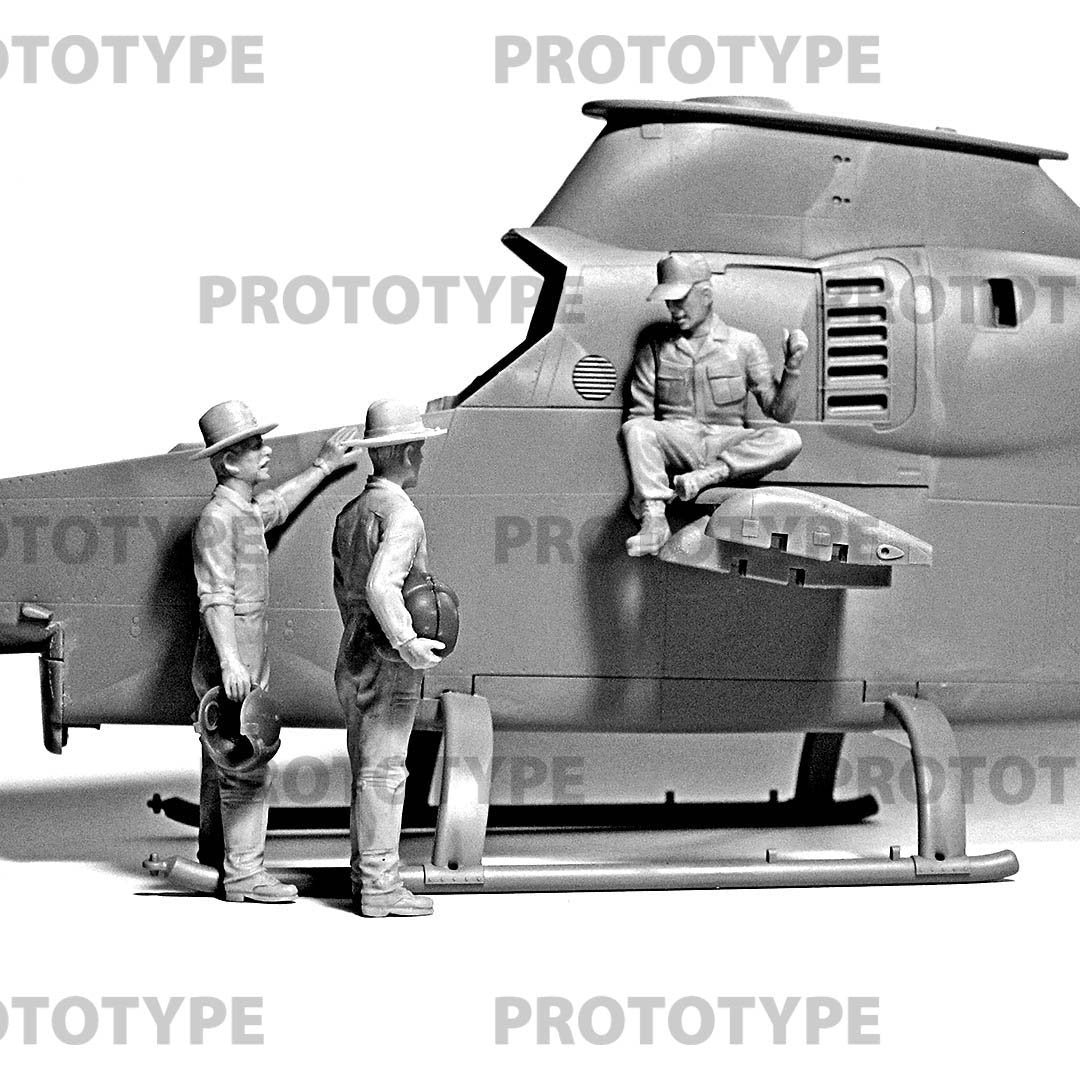 ICM 32114 US Helicopter Pilots Vietnam War 1/32 – image 3