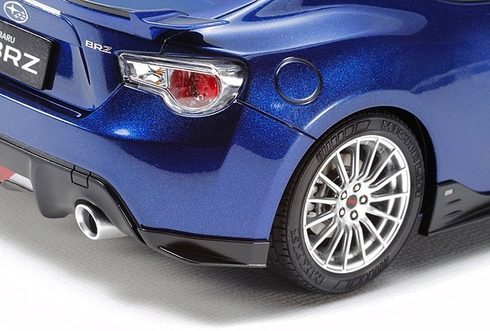 Tamiya 24336 Subaru BRZ Street Custom 1/24 – image 4