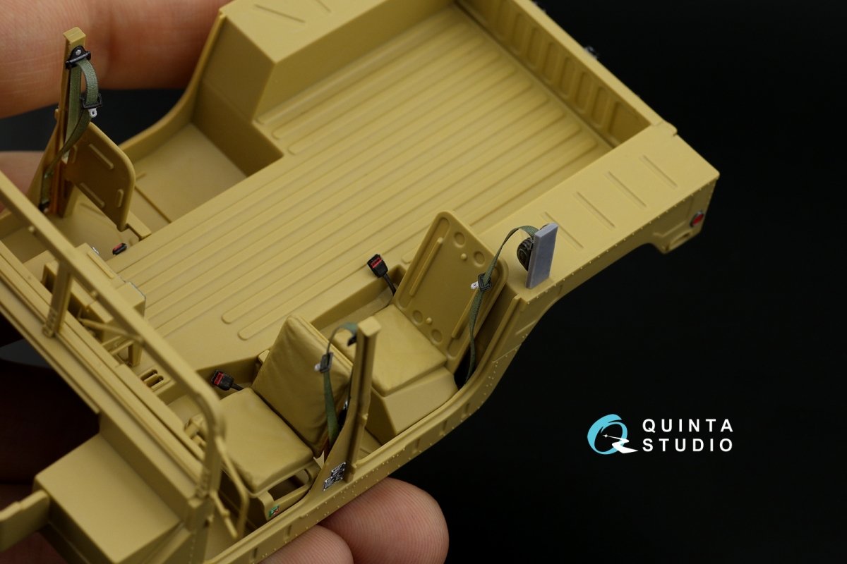 Quinta Studio QR35003 HUMVEE family belts, 3D-Printed &amp;amp; colored on decal paper (all kits) 1/35 – immagine 6