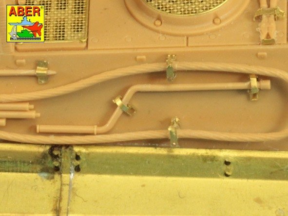Aber 48052 German Jagdtiger Tank Destroyer - Sd.Kfz. 186 / Panzerjäger Jagdtiger Sd.Kfz.186 - GERMAN TANK DESTROYER 1/48 – image 3