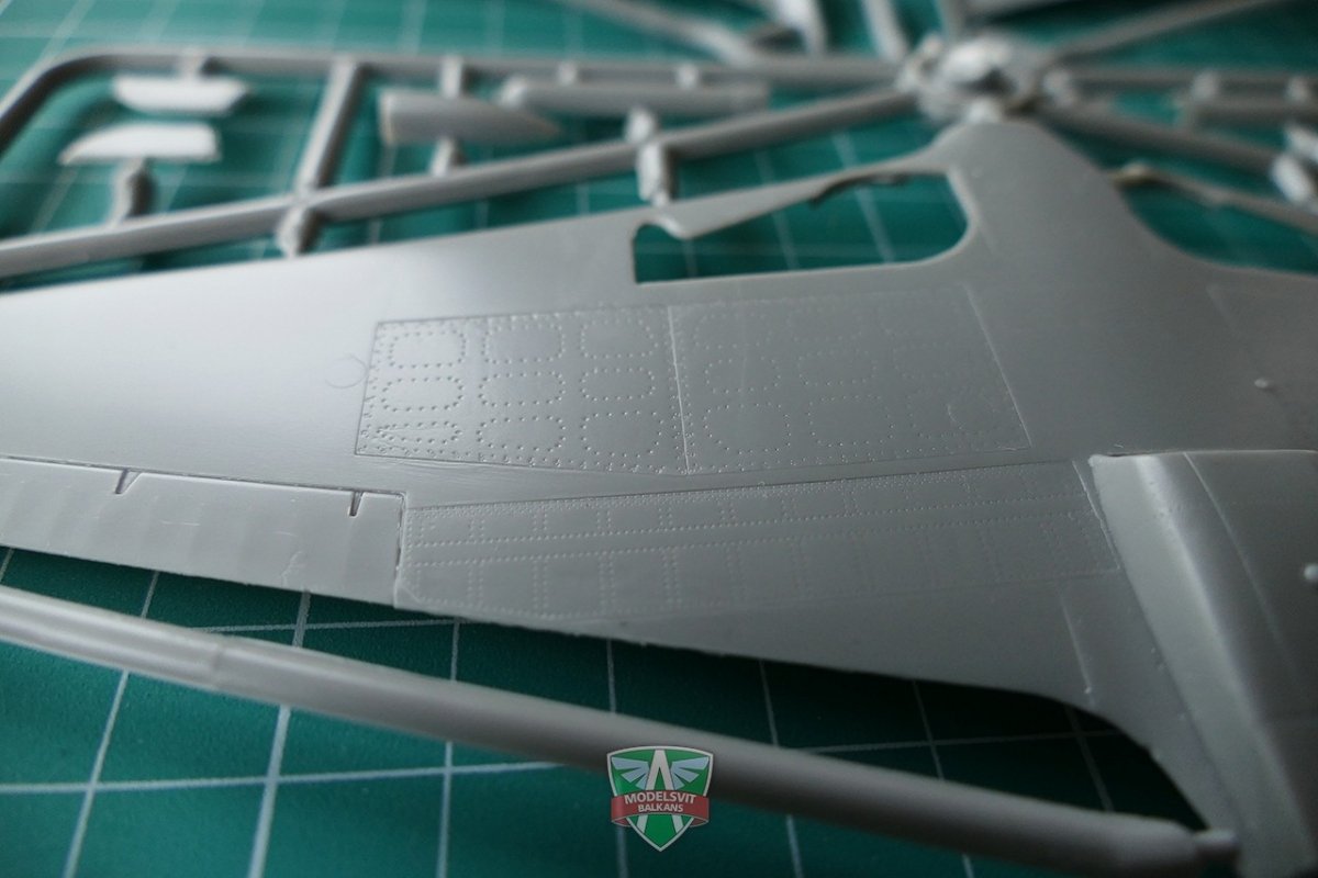 Modelsvit 4803 Yak-1 Première version 1/48 – image 7