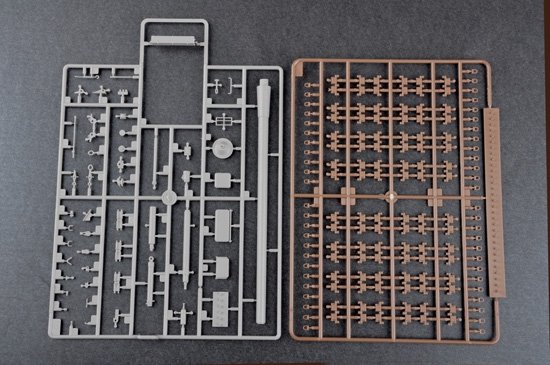 Trumpeter 05592 Soviet 2S7M Self-Propelled Gun 1/35 – Bild 9