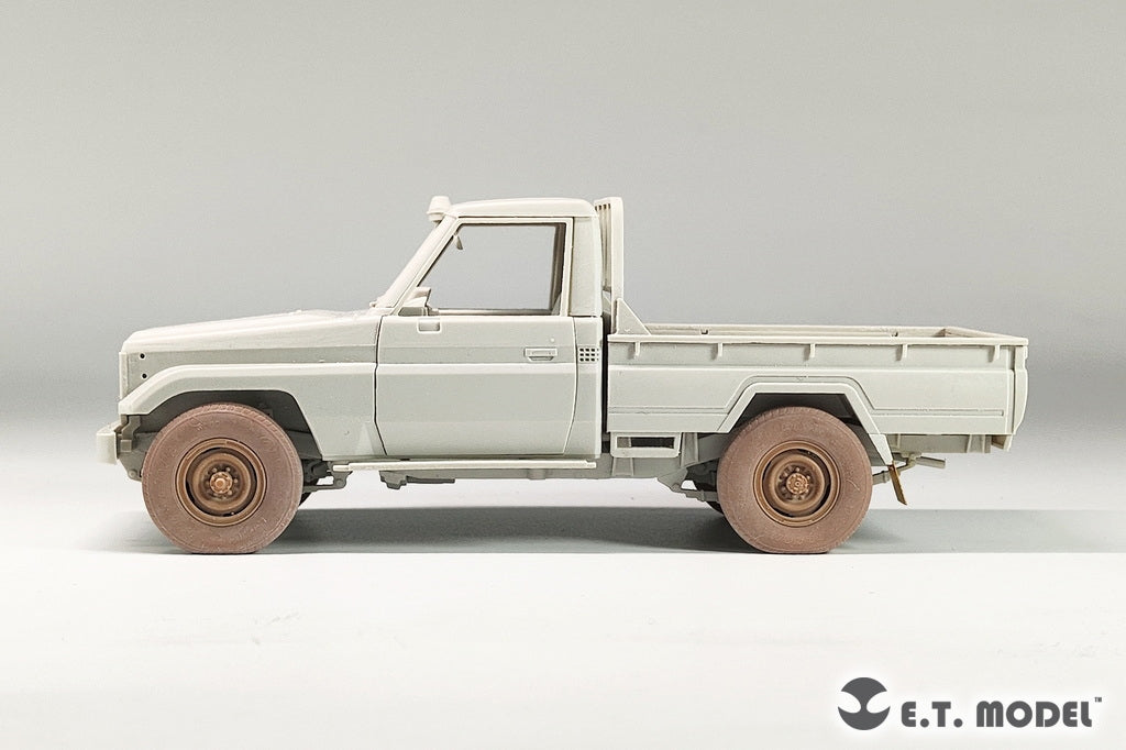 ET Model P35-162 PICK UP Truck Sagged Wheels Type.1 1/35 – image 9