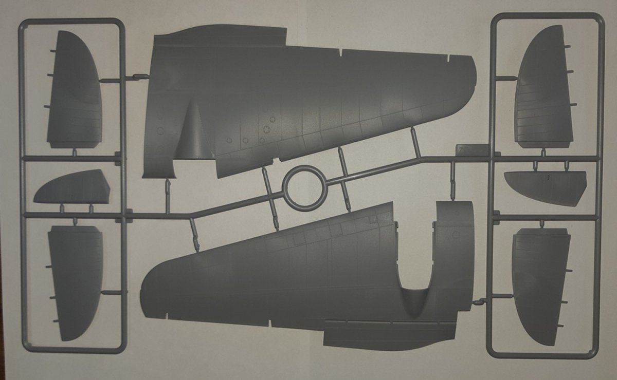 ICM 48263 He 111H-16, WWII German Bomber 1/48 – Bild 3