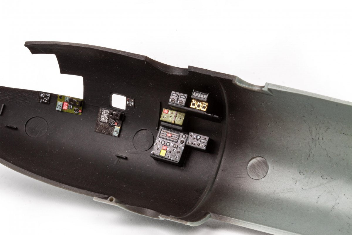 Eduard 73807 B-29 interior HOBBY 2000, ACADEMY 1/72 – obrázek 4