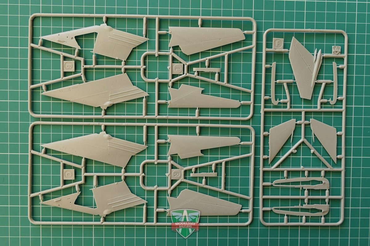 Modelsvit 72011 Sukhoi Su-17M Multirole fighter 1/72 – image 5