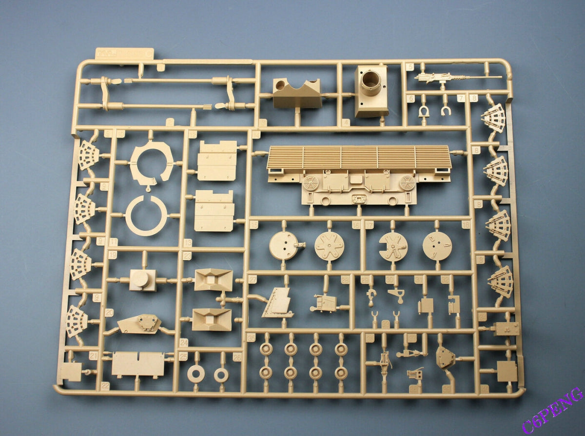 Tiger Model 4613 German MBT Leopard II Revolution II 130mm 1/35 – Bild 9