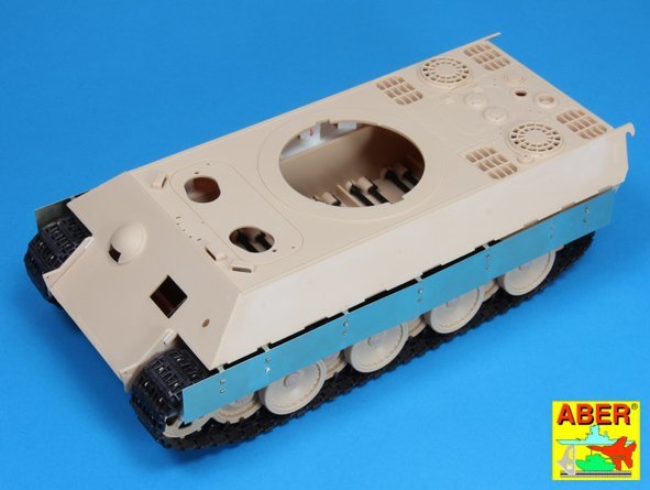 Aber 25019 Side skirts for Panther A/D 1/25 – Bild 5