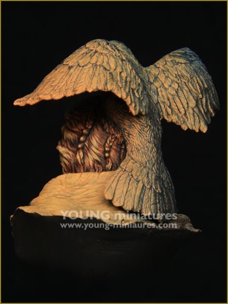 Young Miniatures YH1862 RAVEN SORCERER 1/10 – imagen 3