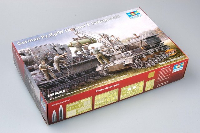 Trumpeter 00363 German Pz.Kpfw IV Ausf F Fahrgestell 1/35 – image 2