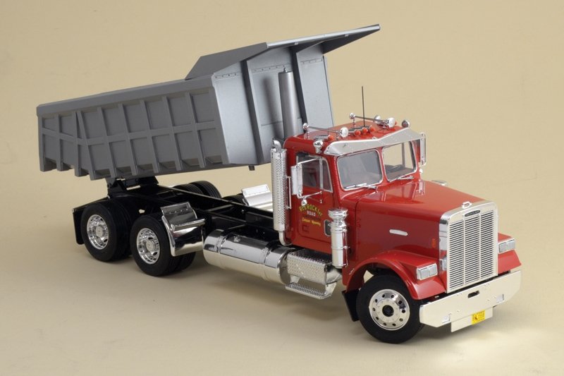 Italeri 3783 Freightliner Heavy Dumper Truck 1/24 – Bild 4