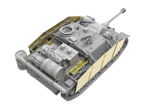 Border Model BT-020 StuG III Ausf. G Late Production with Interior 1/35 – image 4