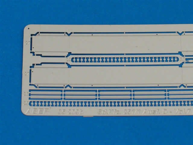 Aber 35209 Armored personnel carrier Sd.Kfz. 251/1 Ausf. D - vol. 7 - additional set - back seats and boxes (1/35) – image 3